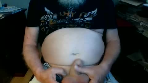 Snapshot of subballsboy chatting on March 1, 12:17 am subballsboy online show from March 1, 12:17 am