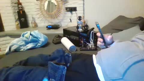 Snapshot of submissivguy chatting on February 10, 9:25 pm submissivguy online show from February 10, 9:25 pm