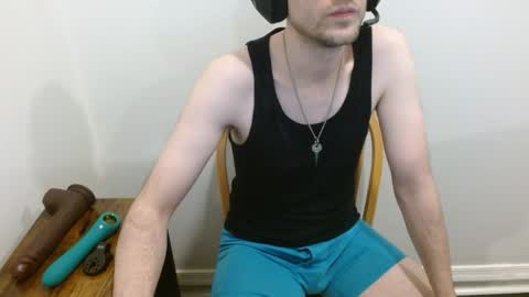 Snapshot of substagseb chatting on April 19, 6:10 pm Seb online show from April 19, 6:10 pm