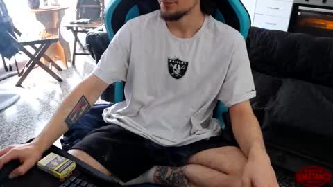 Im Substanc3  online show from February 19, 2:24 pm