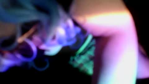 subwoofersluttt online show from May 9, 10:31 am