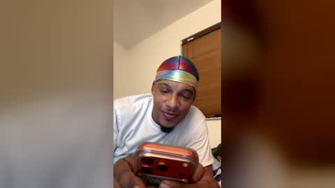 succafreeswag online show from April 9, 4:12 am