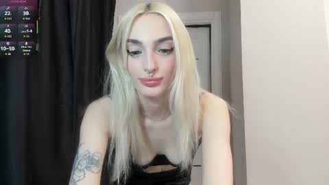 Snapshot of succubantra chatting on July 4, 2:23 pm Chloe online show from July 4, 2:23 pm