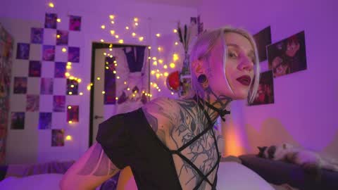 succubus_66 online show from January 25, 1:41 pm