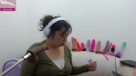 Sucky  online show from January 8, 12:18 pm