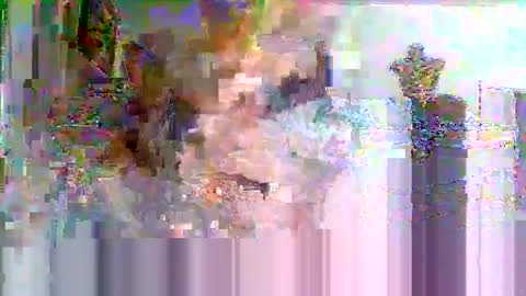 Snapshot of suckitu812 chatting on October 26, 2:39 am SUCKITU812 online show from October 26, 2:39 am