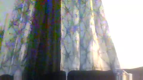 Snapshot of suckitu812 chatting on January 18, 2:48 am SUCKITU812 online show from January 18, 2:48 am