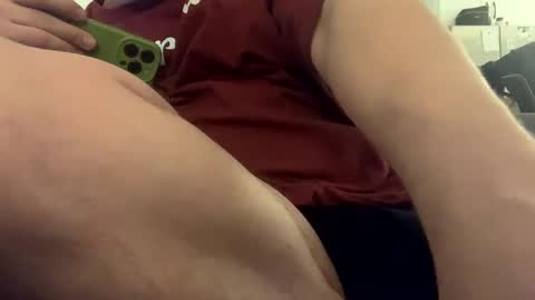 Snapshot of suckm3dry07 chatting on January 14, 12:43 am suckm3dry07 online show from January 14, 12:43 am