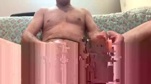 Snapshot of suckmeoffuk chatting on February 20, 9:32 am JJ online show from February 20, 9:32 am