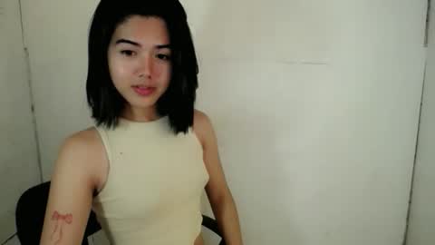 Snapshot of sugarbabydolly chatting on October 17, 1:46 pm Jo Haira online show from October 17, 1:46 pm