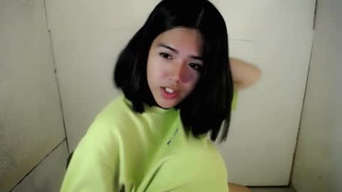 Snapshot of sugarbabydolly chatting on October 30, 3:35 pm Jo Haira online show from October 30, 3:35 pm