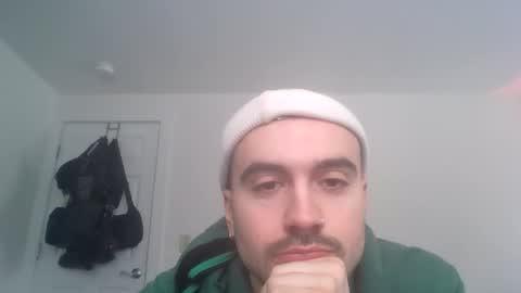 Snapshot of sugargay222 chatting on March 20, 9:30 pm Sugar online show from March 20, 9:30 pm