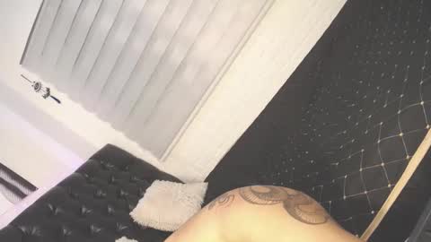 Jess online show from December 22, 12:16 pm