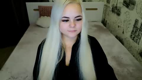 sugarkissx online show from October 14, 6:31 pm