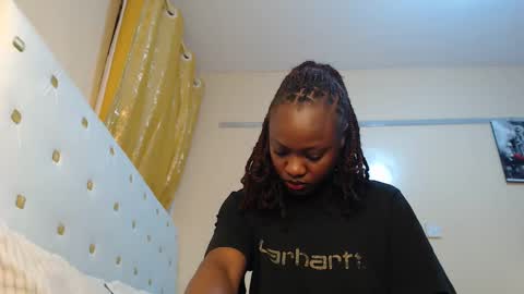 sugar online show from December 14, 8:02 pm