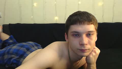 Snapshot of sugarrebit chatting on December 28, 8:25 pm Sugarbutter online show from December 28, 8:25 pm