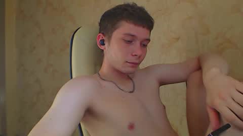 Snapshot of sugarrebit chatting on September 15, 1:00 pm Sugarbutter online show from September 15, 1:00 pm