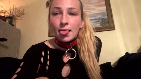 sugarrushxoxo online show from March 20, 5:01 am