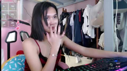 Snapshot of sugarsighs chatting on May 15, 3:24 am Sugar online show from May 15, 3:24 am