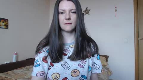Snapshot of sugartati chatting on June 5, 11:27 am SugarTati online show from June 5, 11:27 am