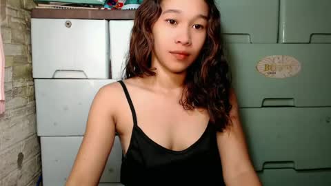 Snapshot of sugartempt00 chatting on August 6, 1:24 pm Sugar online show from August 6, 1:24 pm