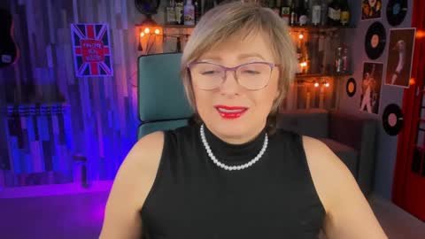 Vivien online show from January 19, 7:37 pm