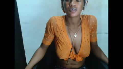 Snapshot of sugarxpussy chatting on April 17, 10:13 pm sugarxpussy online show from April 17, 10:13 pm