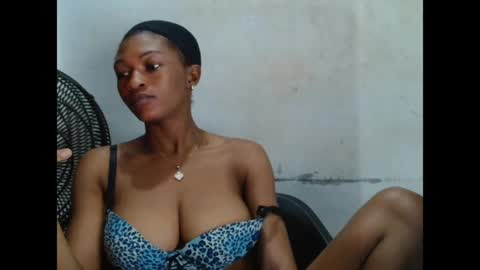 Snapshot of sugarxpussy chatting on May 11, 4:04 pm sugarxpussy online show from May 11, 4:04 pm