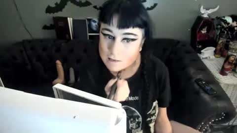 Sugary online show from September 16, 12:55 am