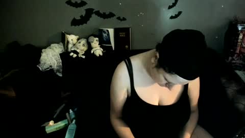 Snapshot of sugary_sweet chatting on June 22, 5:54 pm Sugary online show from June 22, 5:54 pm