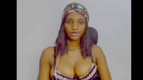 Snapshot of sugax_cuntwetxx chatting on September 9, 11:43 am Ivy online show from September 9, 11:43 am