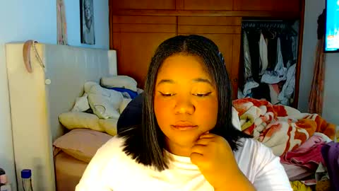 Cami   Back in 2 hours online show from September 10, 5:07 am