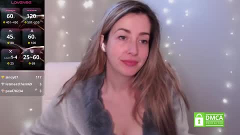Snapshot of suggestivebehavior chatting on October 23, 1:54 pm Mia online show from October 23, 1:54 pm