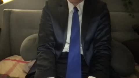 suitfetishez online show from March 6, 5:48 am