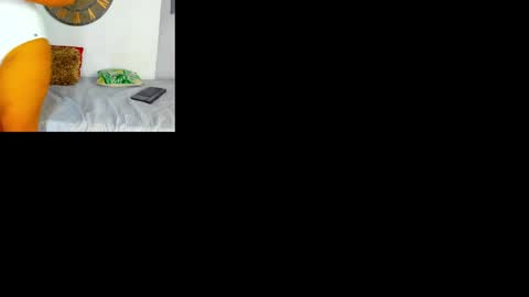 Suki and Dona  online show from January 22, 1:11 pm
