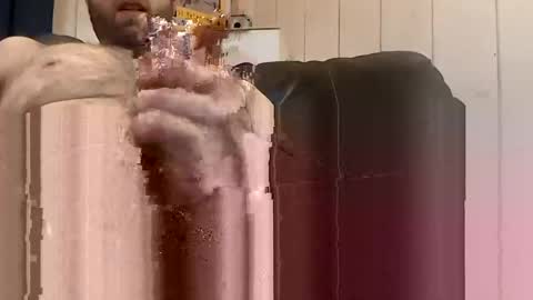 Snapshot of sully841 chatting on March 16, 6:34 pm sully841 online show from March 16, 6:34 pm