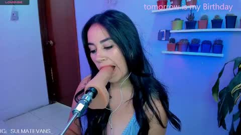 Diana online show from May 28, 2:03 pm