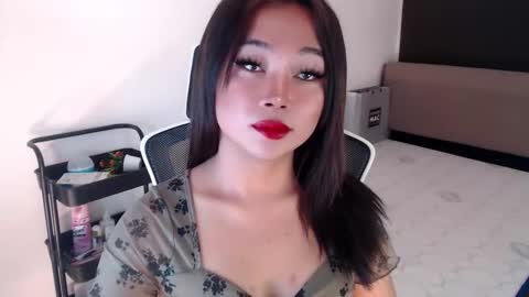 Snapshot of sultry_cyramore chatting on October 3, 5:37 am sultry cyramore online show from October 3, 5:37 am