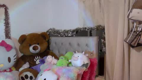 summer 09 online show from February 18, 2:40 am