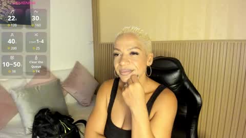 Summer online show from October 18, 12:39 pm