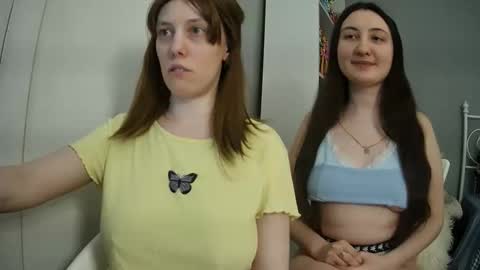 summerbluesky online show from May 11, 3:51 pm