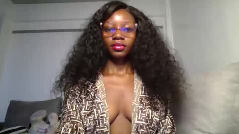 summerbuddy online show from February 8, 5:11 am