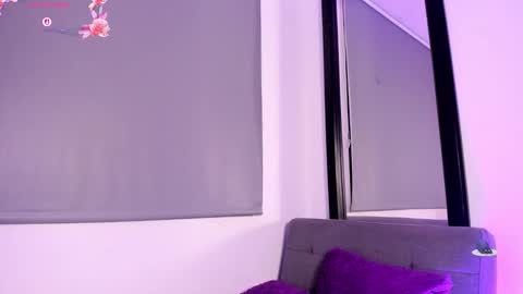 Summer online show from November 17, 1:11 am