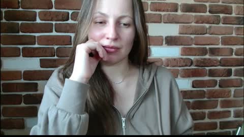 sun__shadow online show from April 9, 12:43 pm