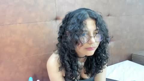 Sun n Moon online show from April 29, 9:43 pm