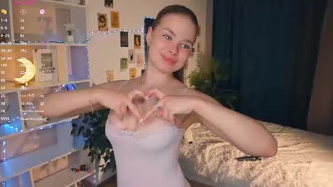 Snapshot of sunday_morn1ng chatting on June 18, 7:19 am Jenny online show from June 18, 7:19 am