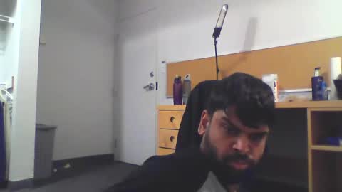 Snapshot of sundoog chatting on March 5, 9:27 am Sundoog online show from March 5, 9:27 am