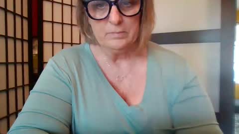 Sunflower online show from September 13, 8:30 pm