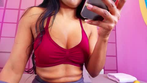 Snapshot of sunflower_28 chatting on September 30, 10:42 am Liss online show from September 30, 10:42 am