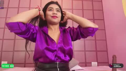 Snapshot of sunflower_28 chatting on October 14, 10:38 am Liss online show from October 14, 10:38 am